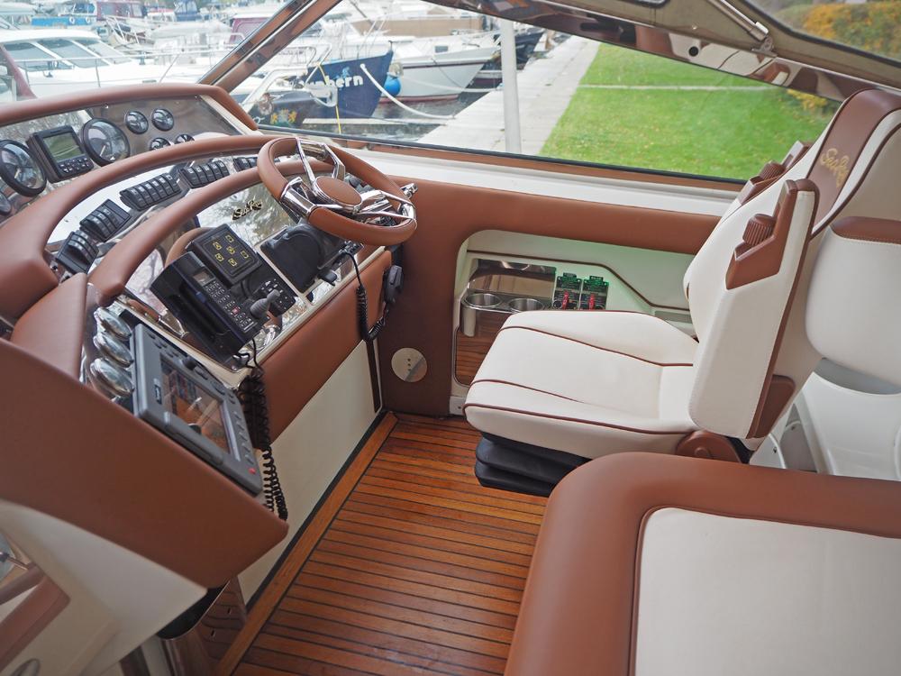 Stuurhuis, Accommodatie